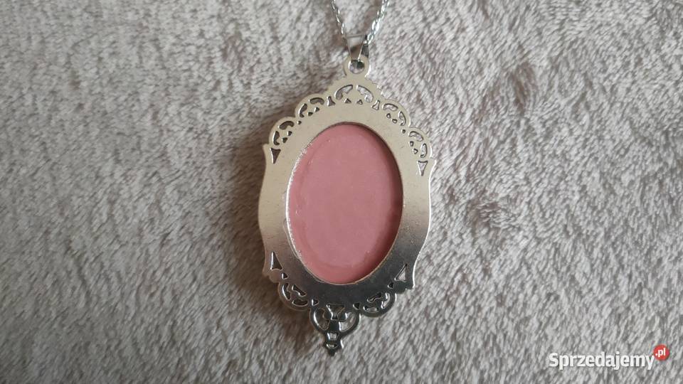 Wisior wisiorek naszyjnik kamea kobieta