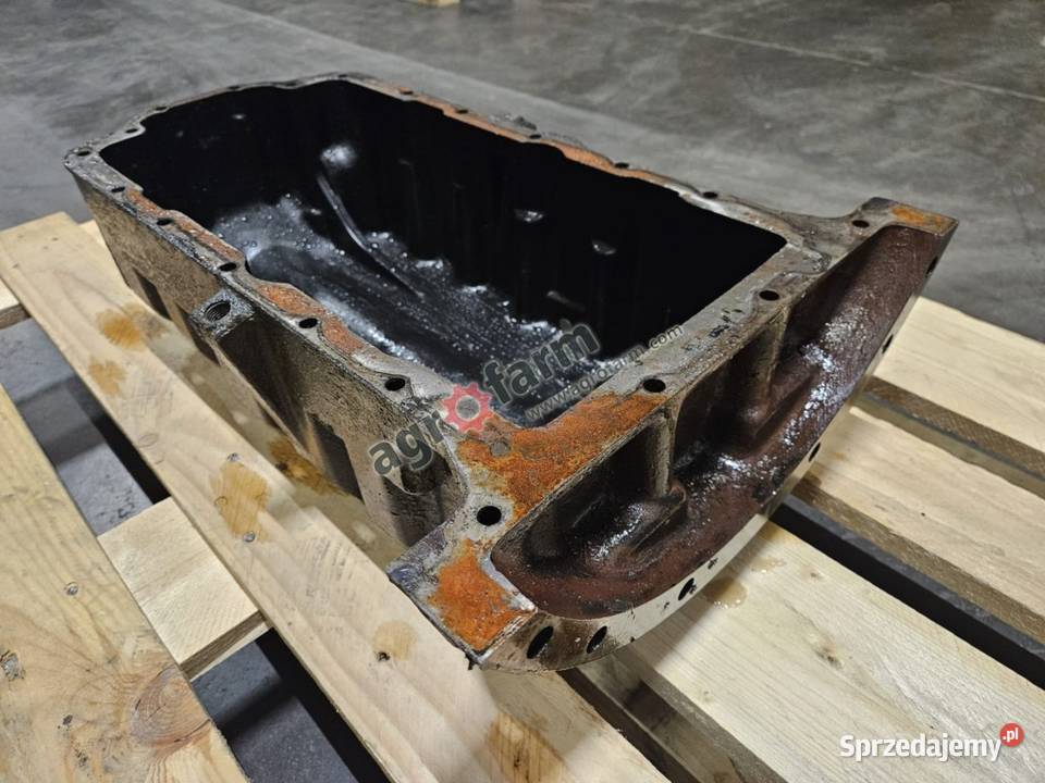 Miska oleju Massey Ferguson 4245 4255 4265 Byków