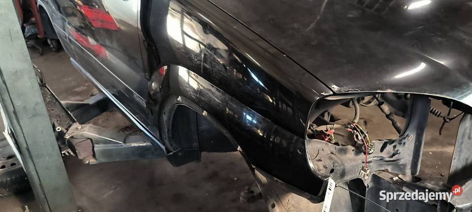 BŁOTNIK PRAWY PRZÓD SUZUKI IGNIS Lipno