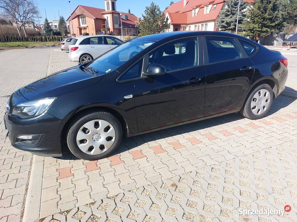 Opel Astra J 16 benzyna LPG śląskie Gliwice