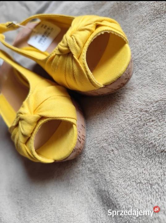 Sandały na koturnie Graceland tkanina Sandały i klapki Gdańsk sprzedam