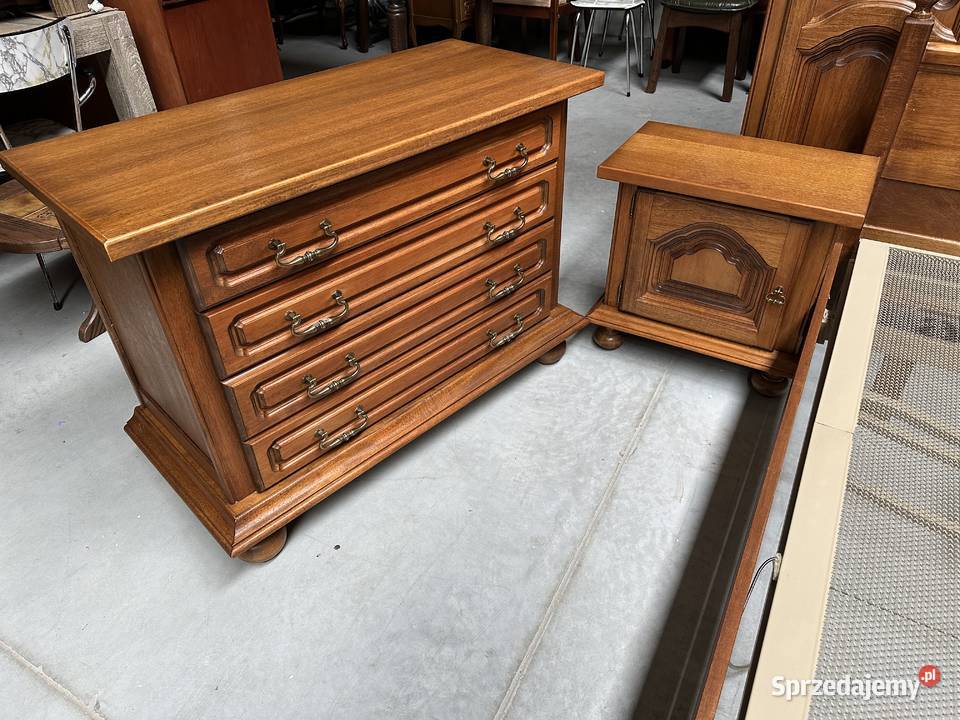 Ładna dębowa sypialnia łóżko 160 szafki komoda wielkopolskie Sławoszewek