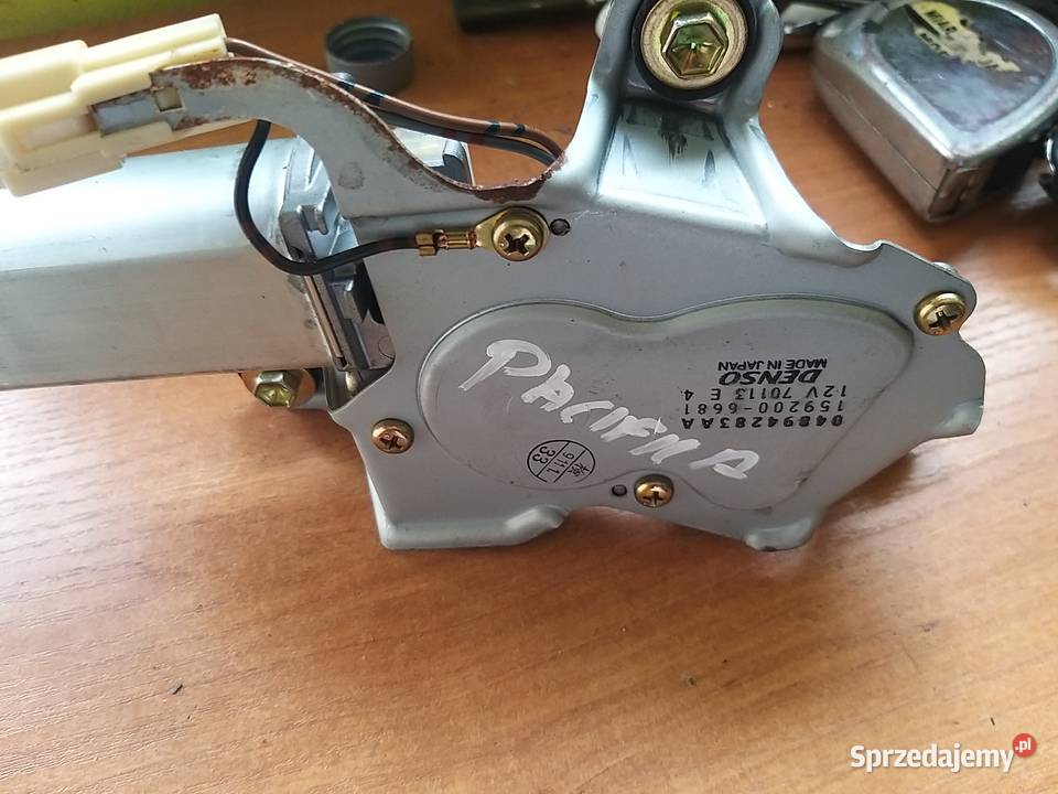SILNIK TYLNEJ WYCIERACZKI CHRYSLER PACIFICA 0408 Kawnice