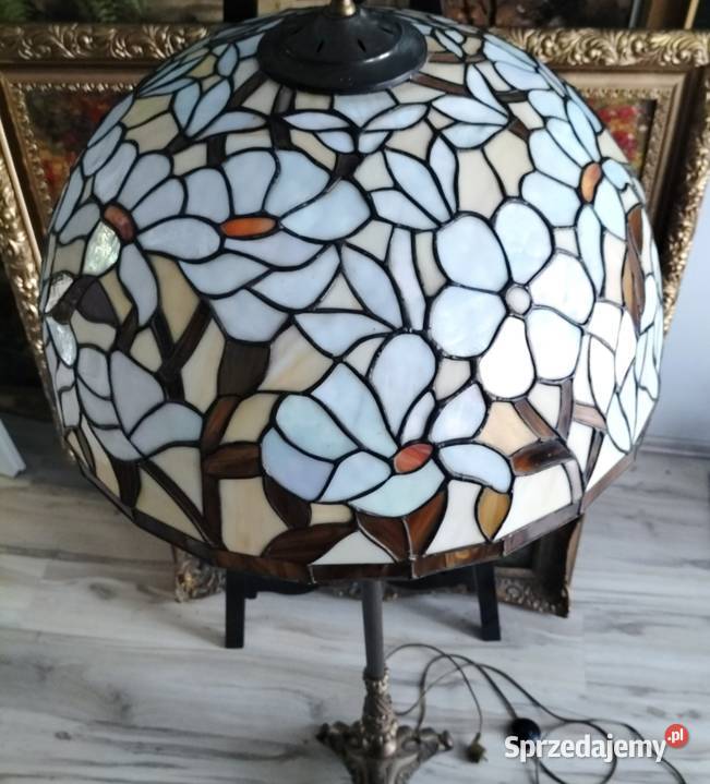 Mosiężna lampa witrażowa