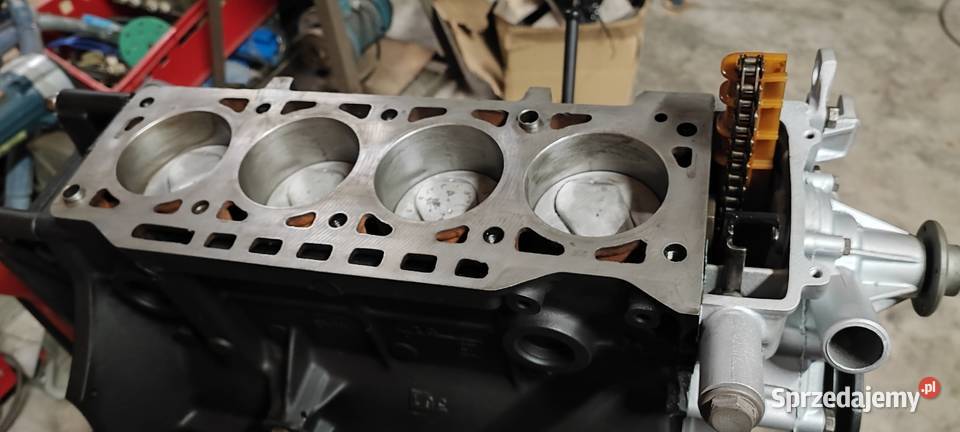 Silnik BMW E10 1502 M10 osobowe Silniki kompletne