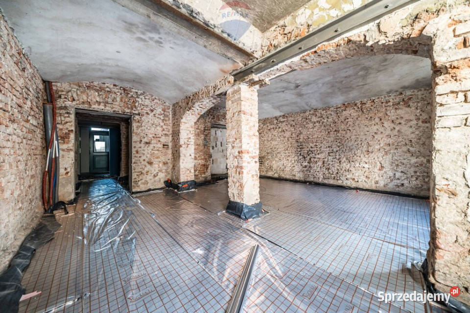 sprzedaży lokalu 4267m2 Poznań