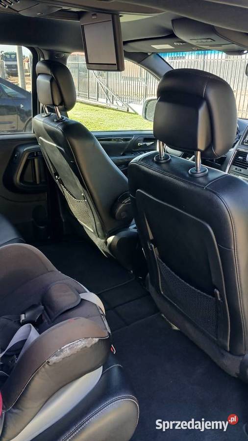 Chrysler town country Kutno