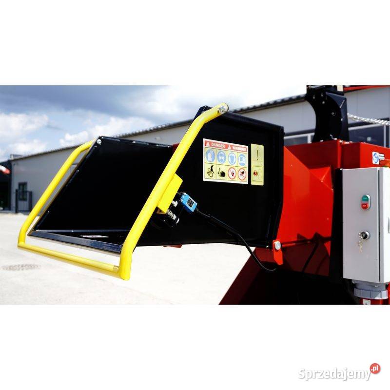 Rębak REMET CNC RPE200 22 kW taśmociąg 4 m 6 pomorskie