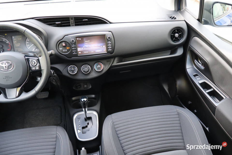 Toyota Yaris 15 Dual VVTi radio Zabrze sprzedam