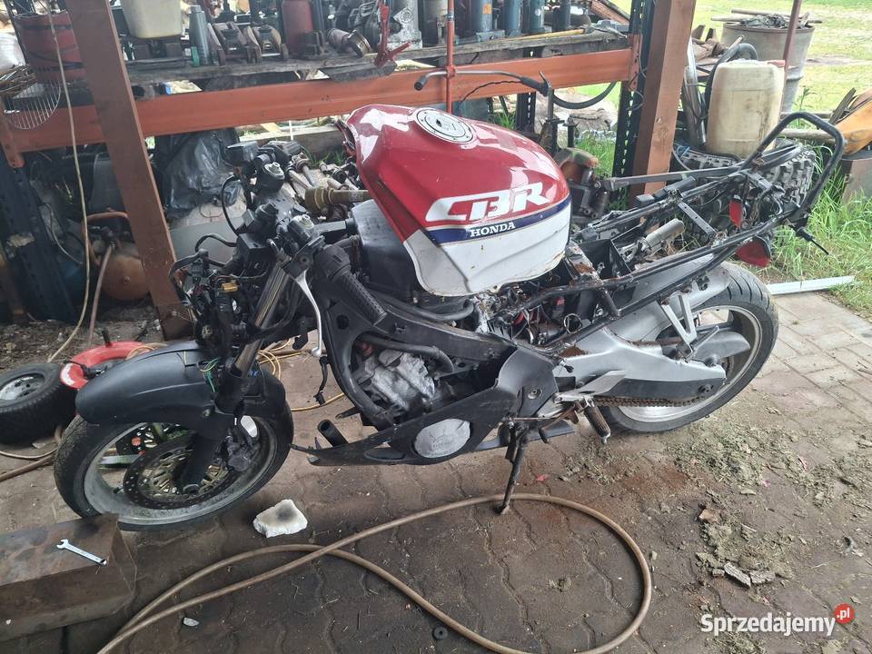 Honda CBR w całości na czesci lubuskie Strzelce Krajeńskie