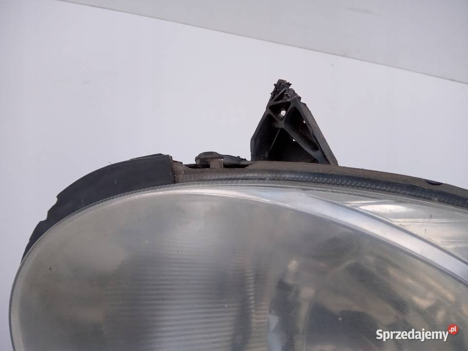 LAMPA PRAWA PRZÓD PRZEDNIA NISSAN MICRA K12 wielkopolskie