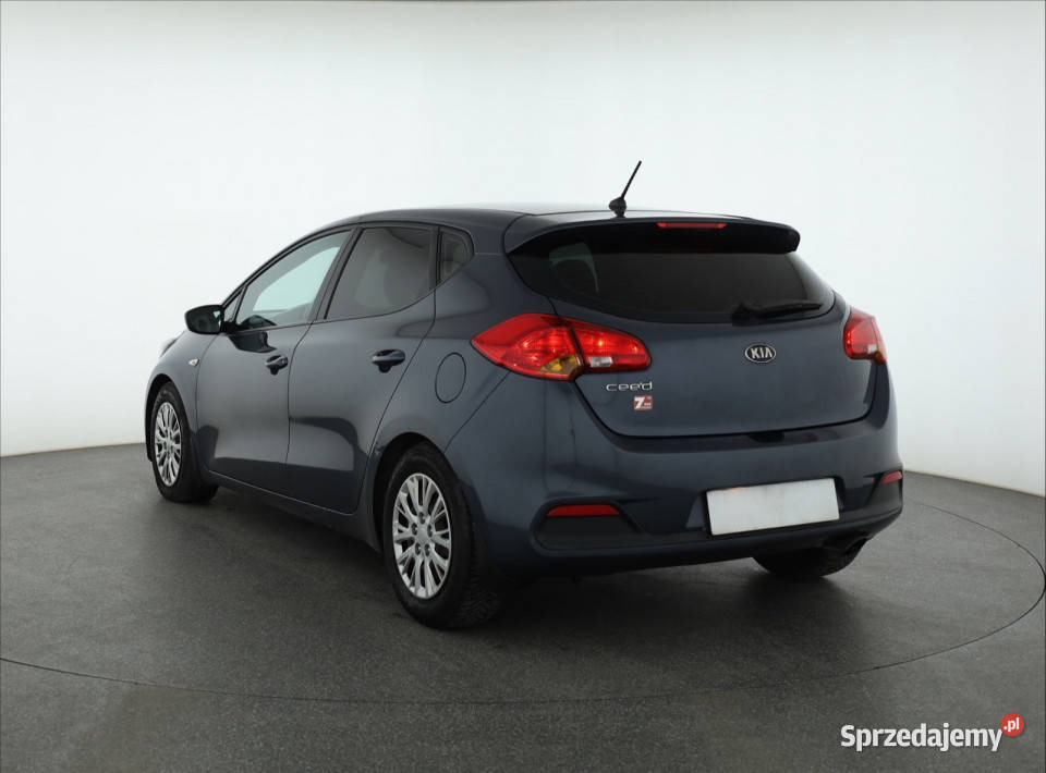 Kia Ceed 16 GDI manualna Piaseczno