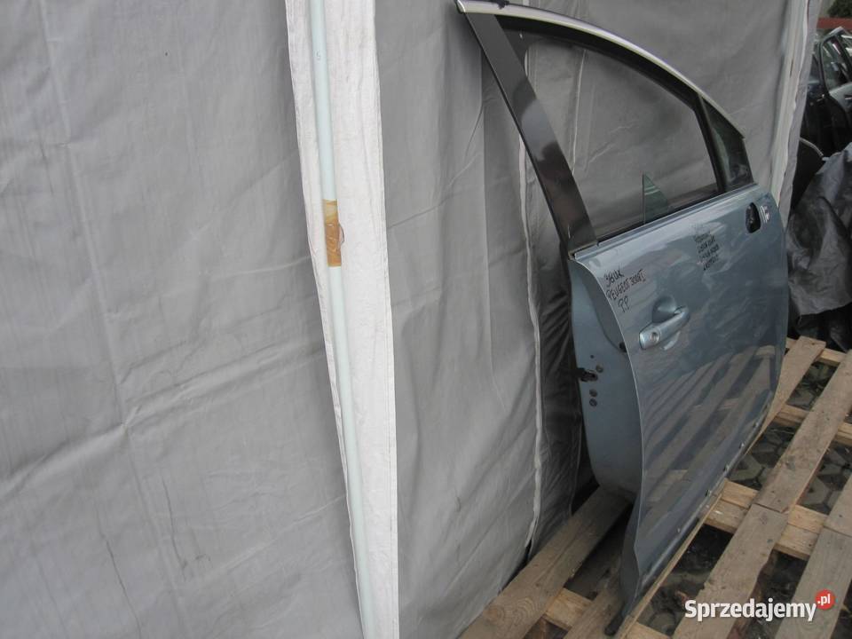 PEUGEOT 3008 I 12r drzwi prawe przód