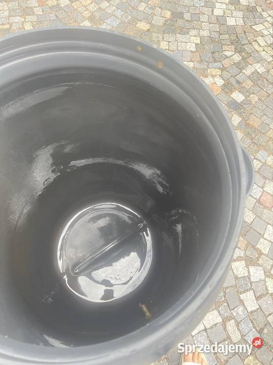 Beczka ogrodowa z kranem Żary