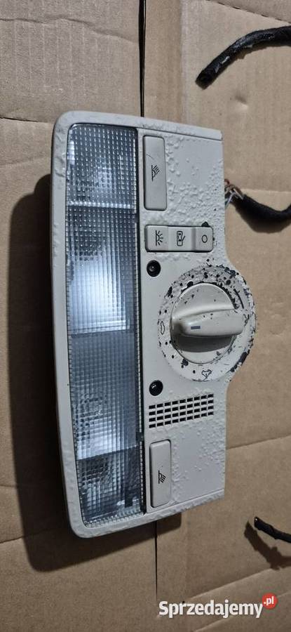 Lampki podsufitki Skoda SuperB 1 Passat W8 Golf Słupsk