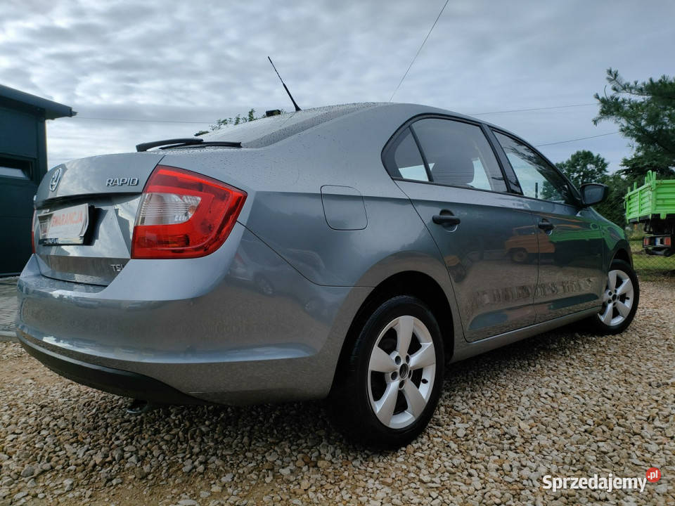 koda RAPID Skoda Rapid 2013 zadbana benzyna 2 elektryczne lusterka Chełm Śląski