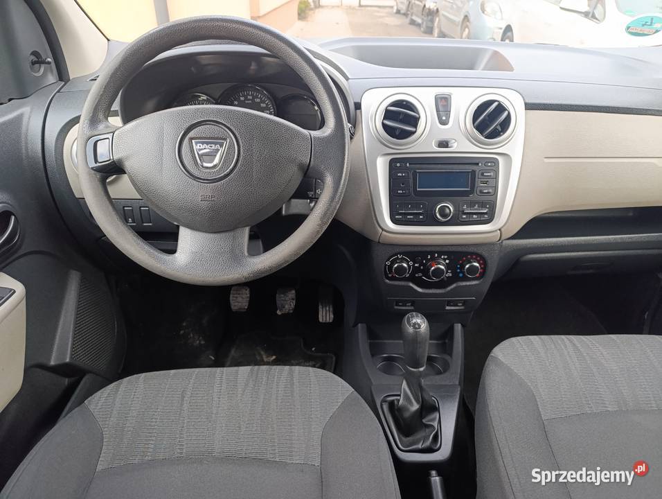 Dacia Lodgy 16 benzyna 2013r udok przebieg Rok produkcji 2013 Lodgy Lgota-Mokrzesz sprzedam