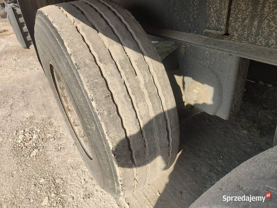 Naczepa Kgel pół mega Różan