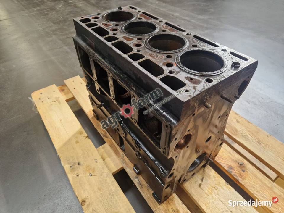 Blok silnika Case 833 745XL 845 844XL Byków