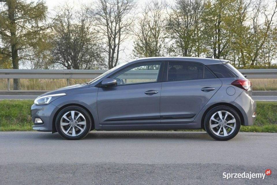 Hyundai i20 14CRDI nawi kamera panorama sprzedam