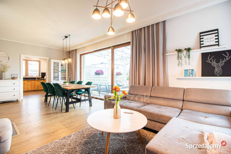 Dom wolnostojący 12395m2 Bolszewo pomorskie