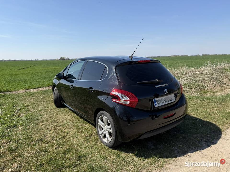 Peugeot 208 16 eHDi 92 Ekonomiczny zadbany 92KM