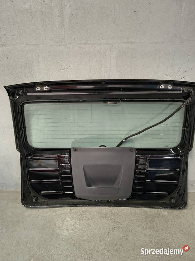 Klapa bagażnika VW fox