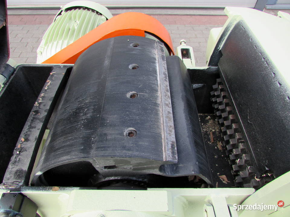 Rębak do zrzyn Ferrari P4T2 pomorskie Mojusz