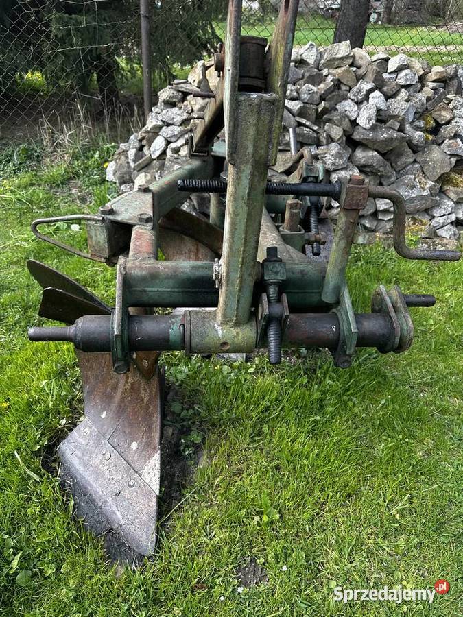 Sprzedam pług 2skibowy nieuszkodzony Przedmieście Dubieckie