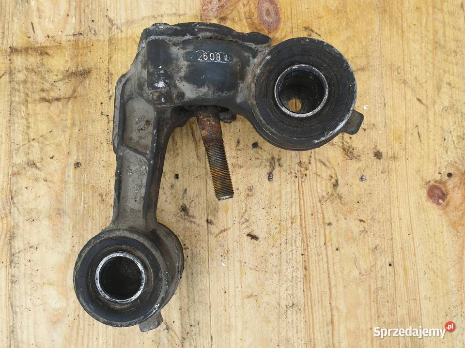 Mercedes W126 SEC PRZEDNI WAHACZ lewy przód Rudka