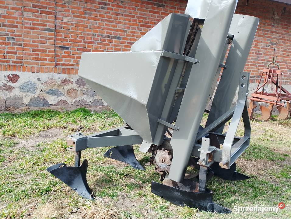 Sadzarka kopaczka do ziemniaków Kołbiel