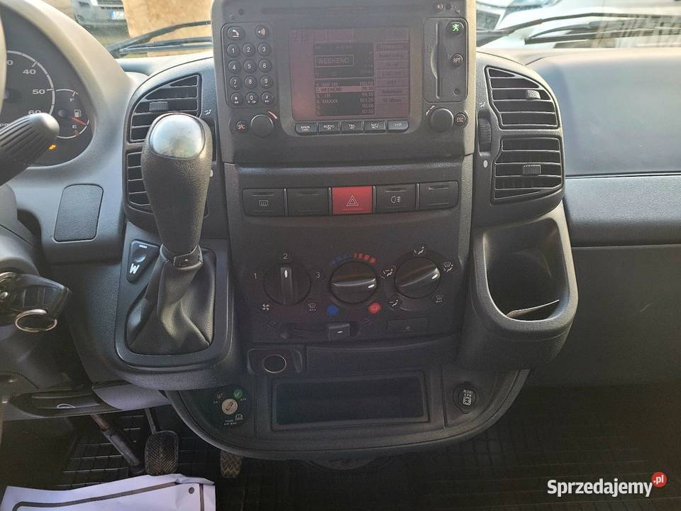 Peugeot boxer 28hdi automat klimą hak navi Zamarte sprzedam