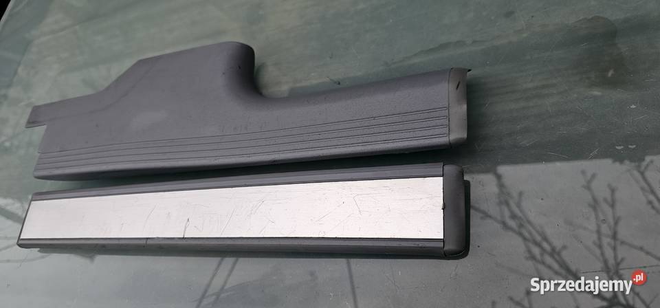 Listwa progowa prawy tył mercedes w210 sedan Zbąszyń