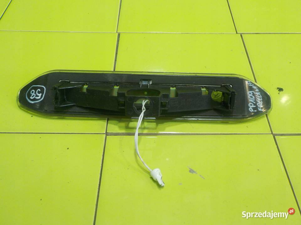 LAND ROVER FREELANDER II 07r swiatlo lampa STOP mazowieckie Suków
