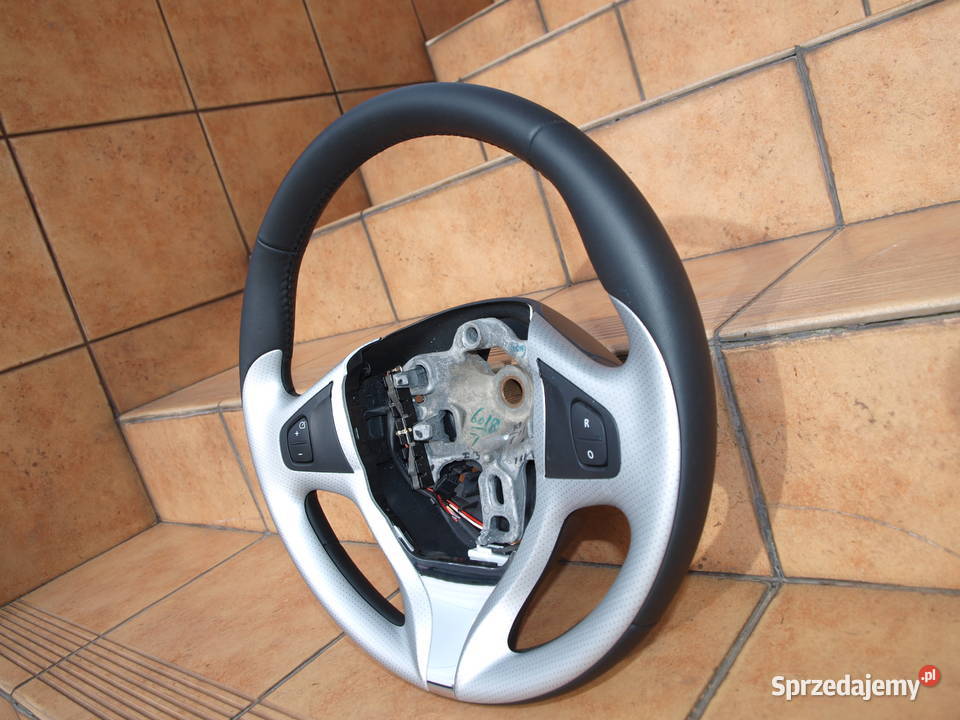 Renault Clio 4 kierownica skórzana nowa 2013 Kalisz