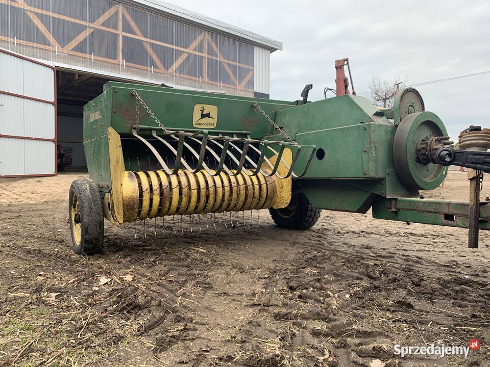 Prasa kostkująca John Deere CB300 Trzcianka
