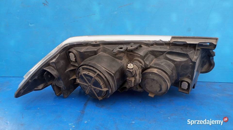 Reflektor Przód strona lewa Renault Megane II Nowy Tomyśl