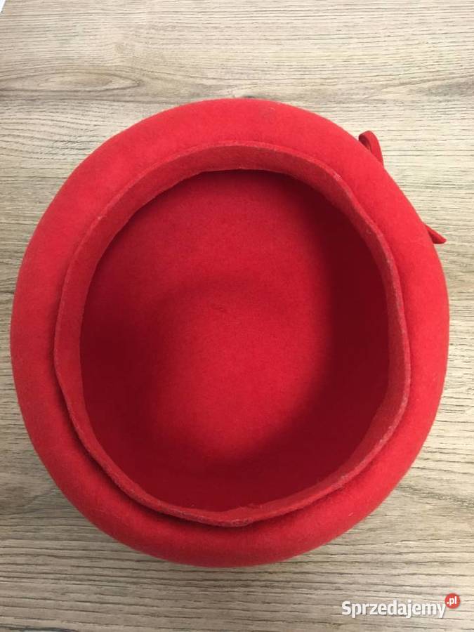 Kapelusz damski melonik beret PRL Sępólno Krajeńskie sprzedam
