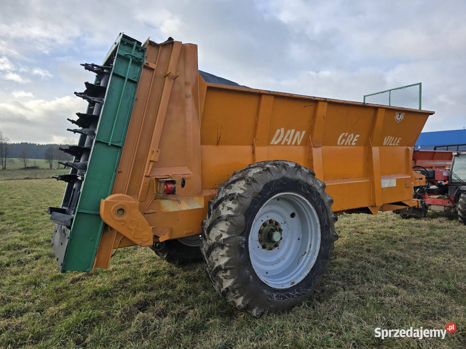 BEZ MINIMALNEJ Rozrzutnik obornika DANGREVILLE warmińsko-mazurskie Włosty