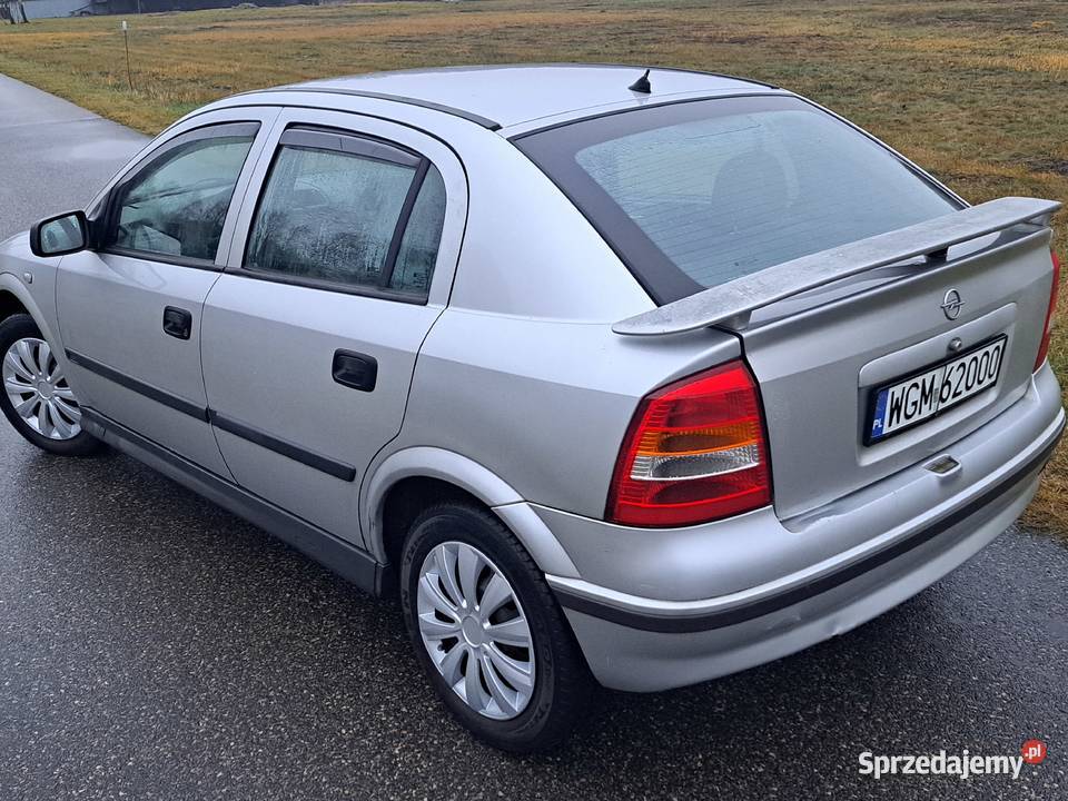 Sprzedam ładnego Opla Astre 2 14 8v 2002r