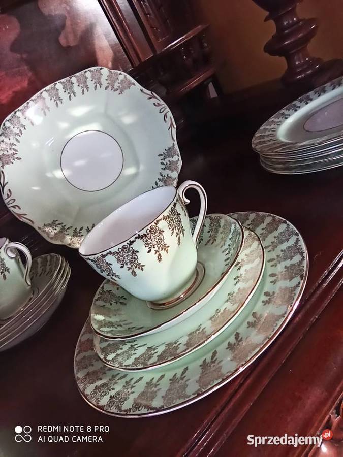 Serwis do herbaty
Adderley England Biało złoto sprzedam