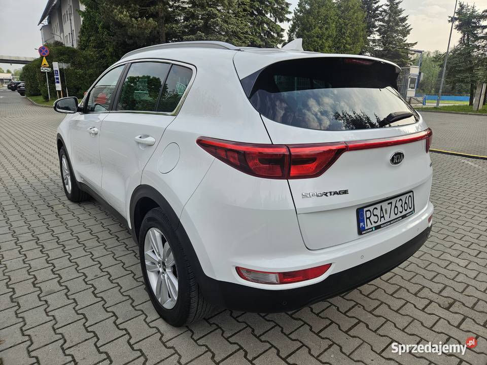 Kia Sportage 17CRDI 115 Euro6 Serwis Navi Kamera lakier metallic