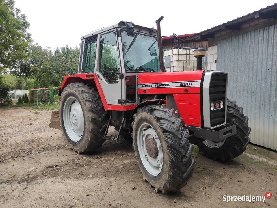 Naklejka maski Massey Ferguson 698t Pozostałe Przeworsk