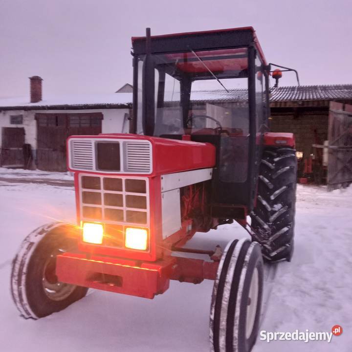 International case 644 744 Janów Lubelski