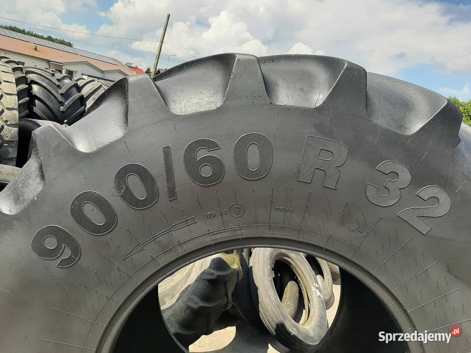 Opona używana rolnicza 90060R32 CONTINENTAL SVT