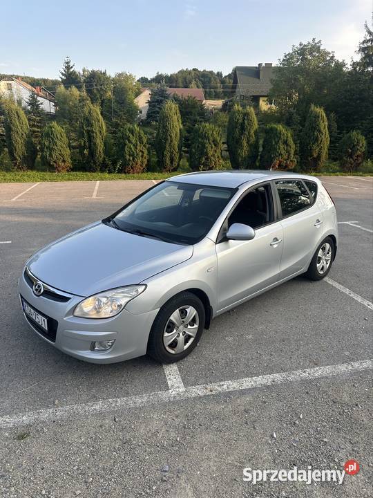 Hyundai i30 16 gaz 2009r manualna