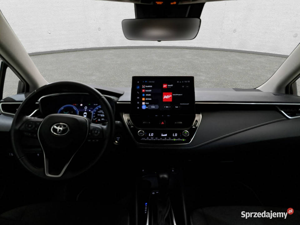 Toyota Corolla Seria E16 2012 Corolla dolnośląskie Komorniki