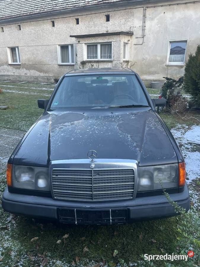 Mercedes W 124 260 E