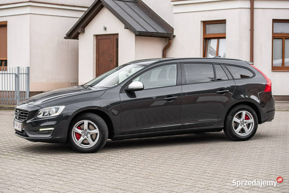 Volvo V60 Lift 16d 115 Navi Ledy 189 Super Stan Zwoleń sprzedam