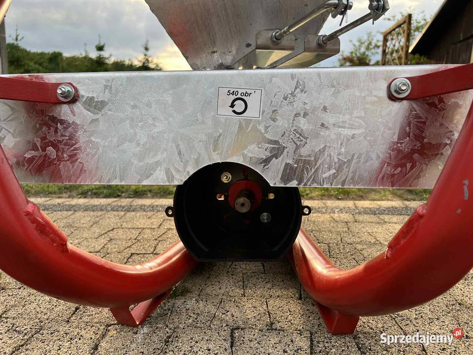 Rozsiewacz nawozów 500l metalowy ocynkowany